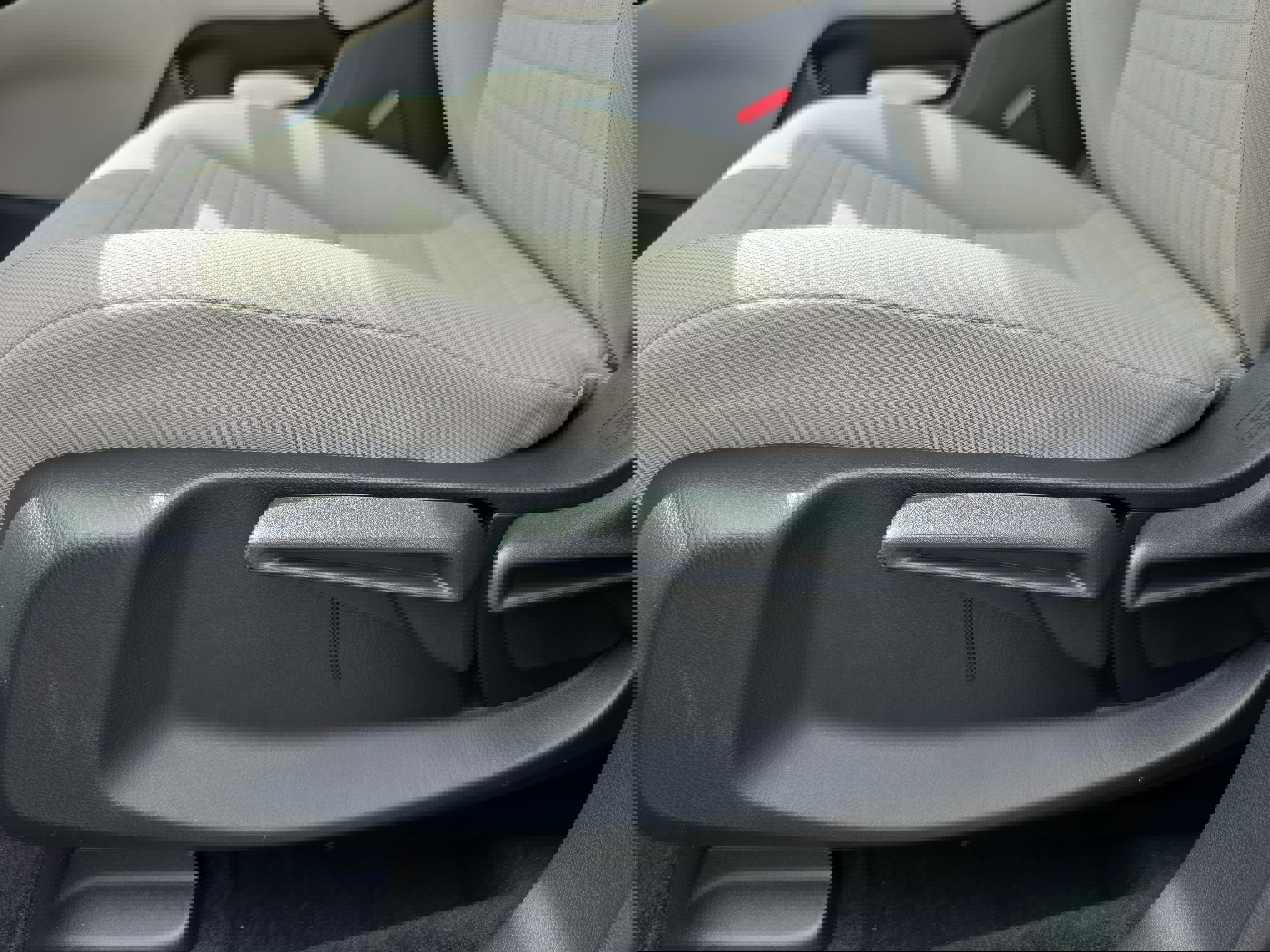 New 2026 Honda HR-V LX image 27