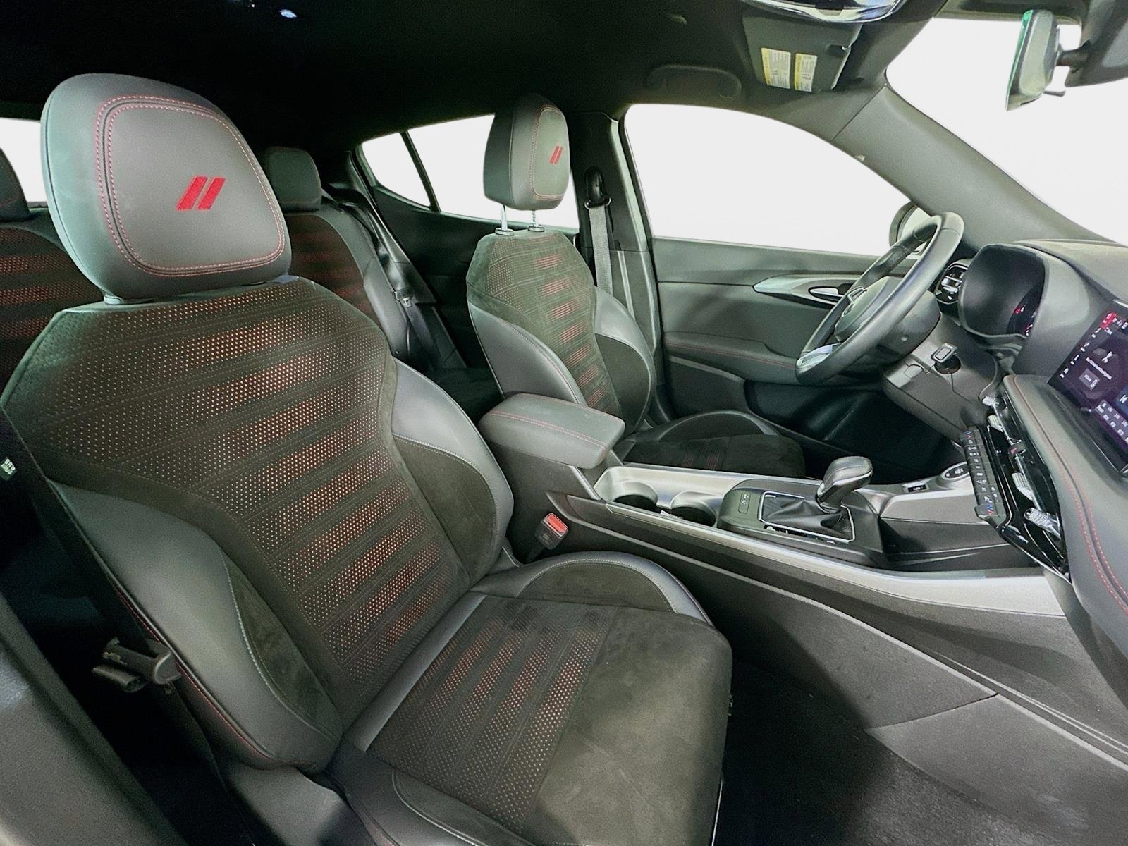 Used 2024 Dodge Hornet GT w/ Track Pack image 34