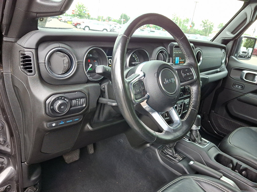 Used 2021 Jeep Wrangler Unlimited Sahara w/ Cold Weather Group image 25