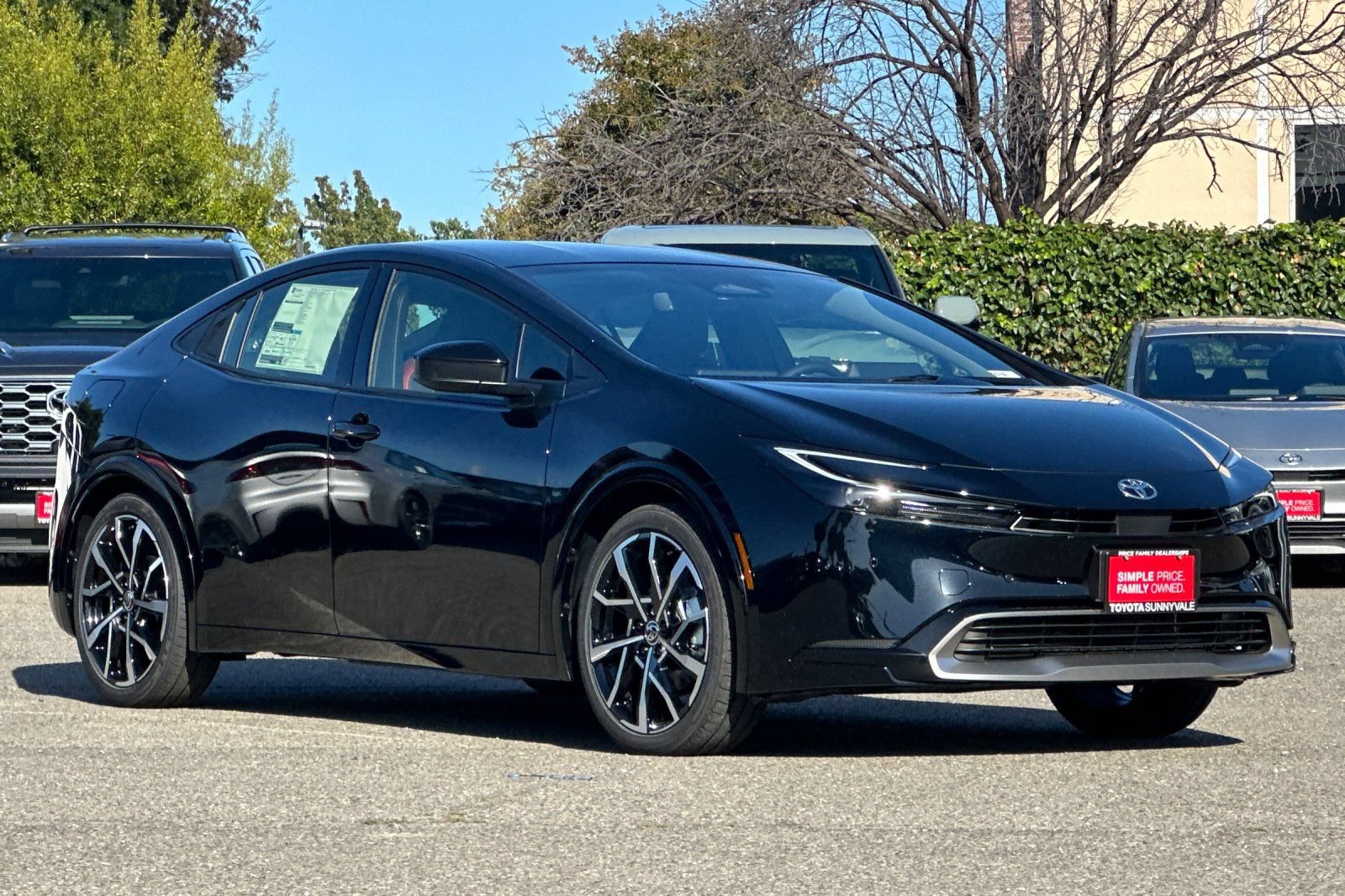 New 2026 Toyota Prius Plug-In Hybrid FWD image 10