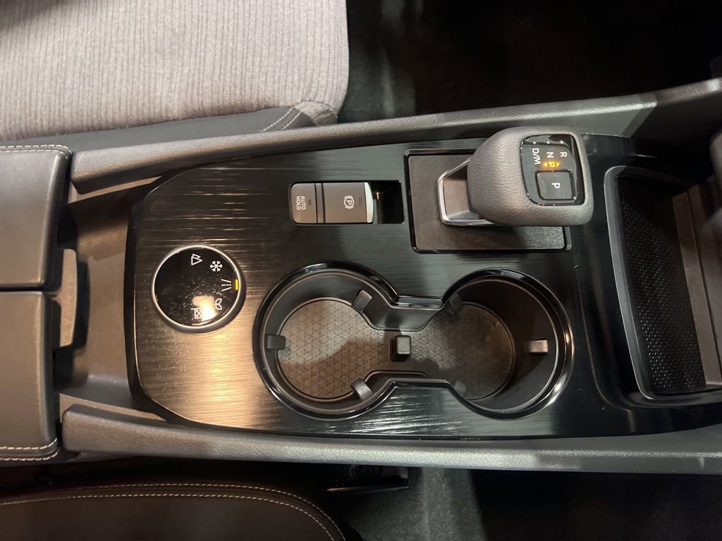 Certified 2023 Nissan Rogue SV image 23