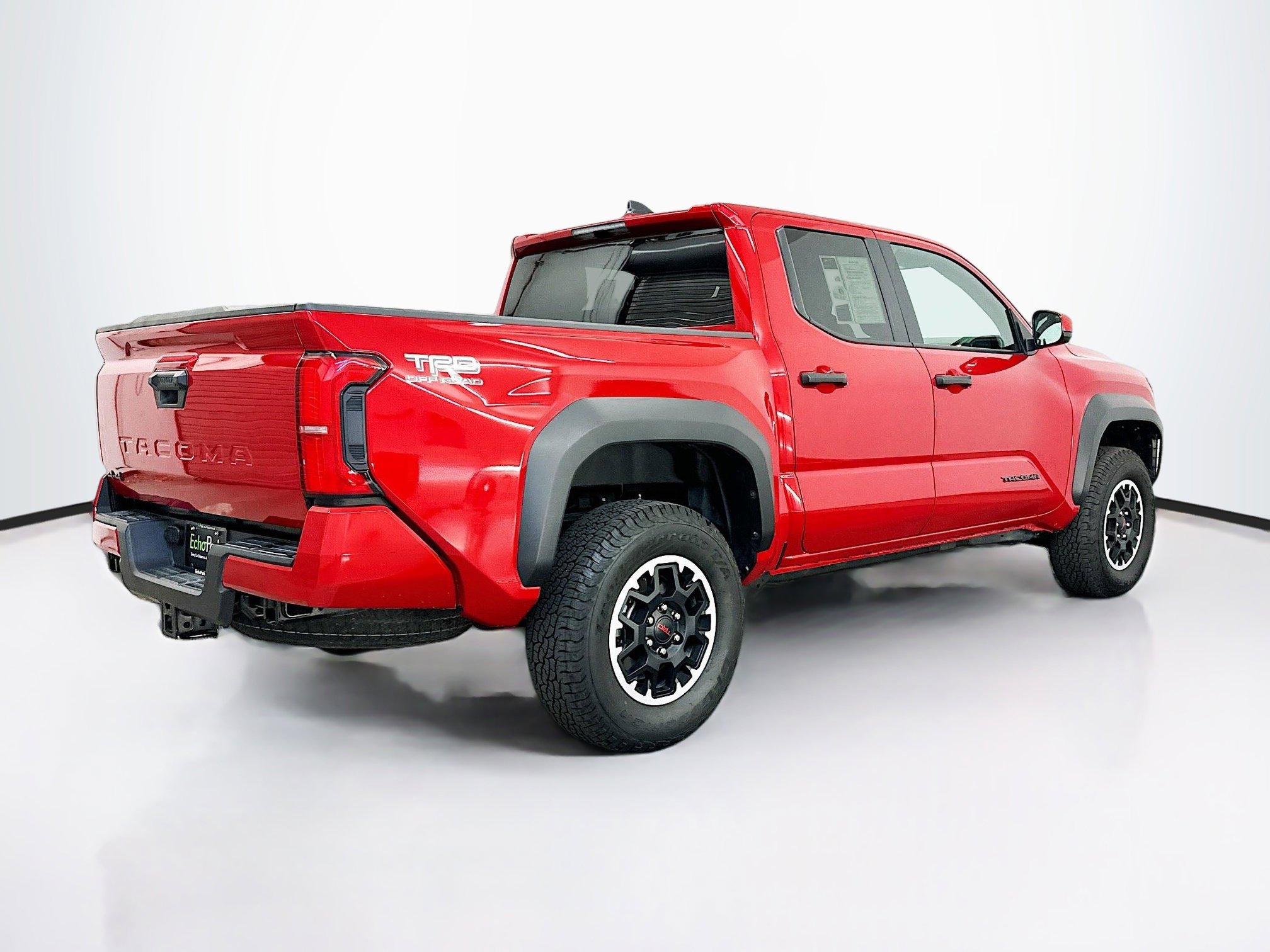Used 2025 Toyota Tacoma TRD Off-Road image 9