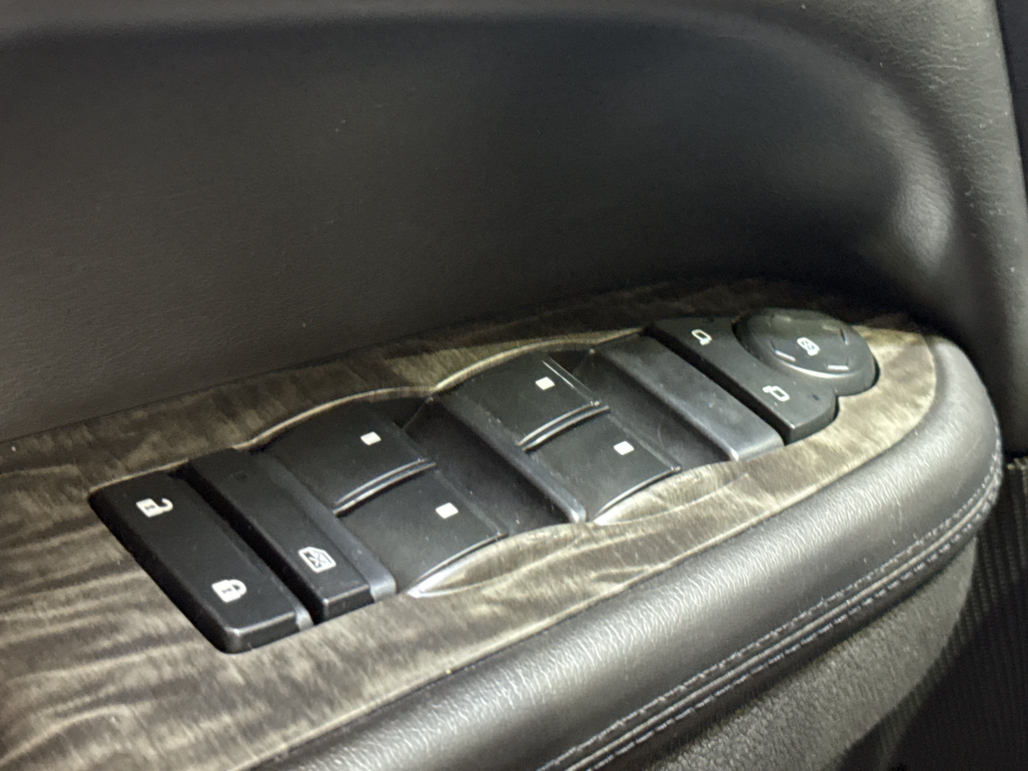 Used 2014 Buick Enclave Leather w/ Trailering Provision Package AWD/4WD image 32