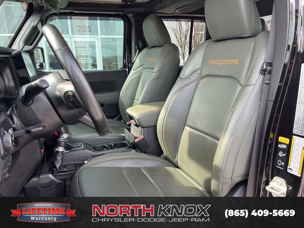 Used 2024 Jeep Gladiator Mojave w/ Convenience Group image 4