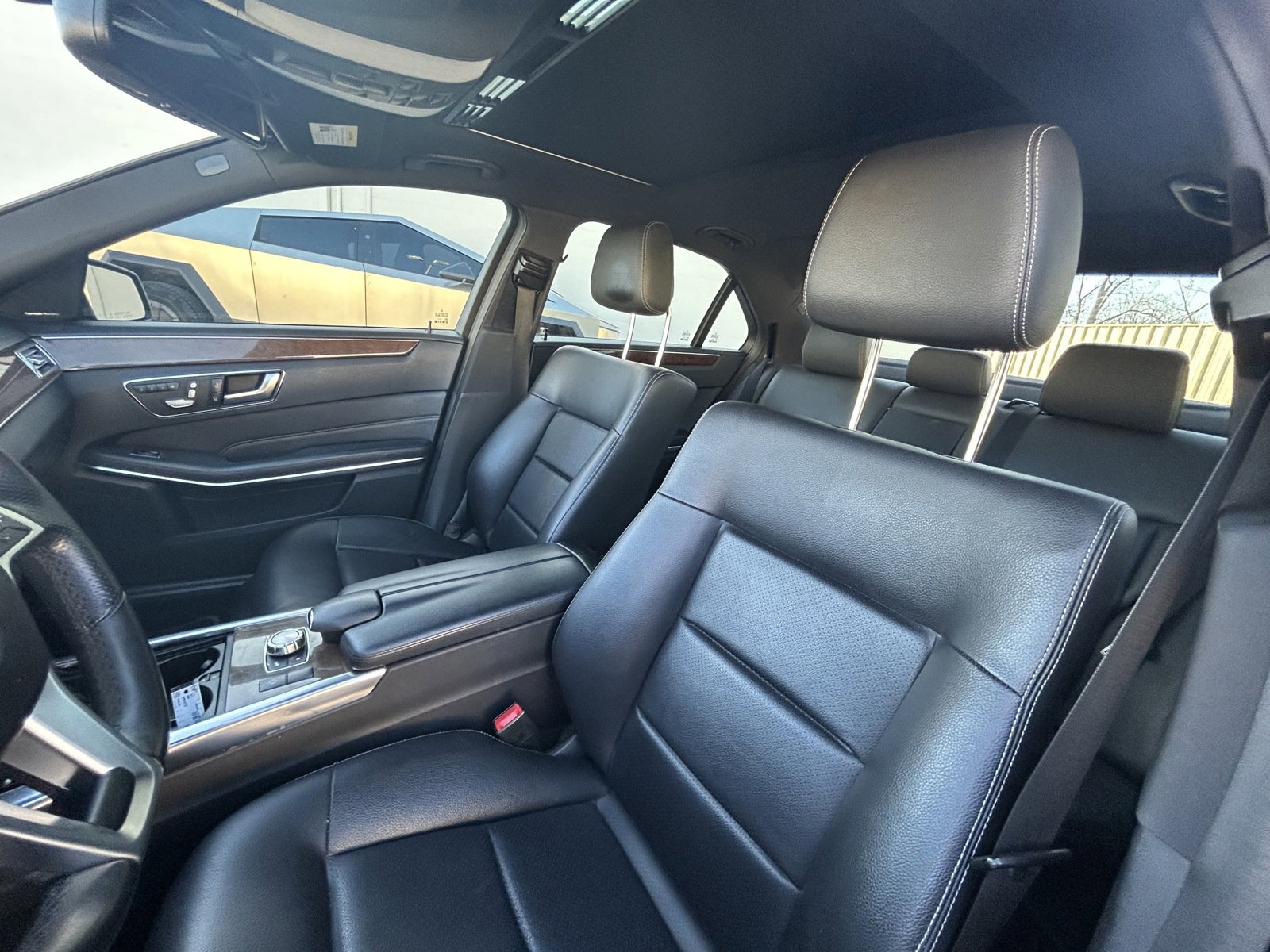 Used 2014 Mercedes-Benz E 350 4MATIC image 8