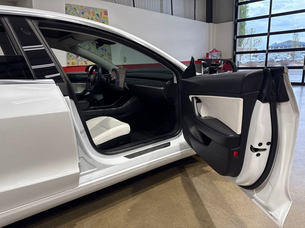 Used 2020 Tesla Model 3 Performance AWD/4WD image 56