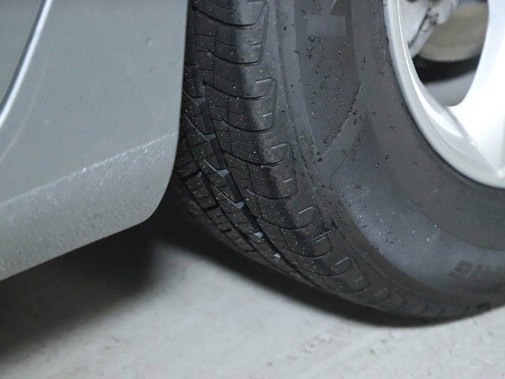 Used 2024 Chevrolet Malibu LT image 36