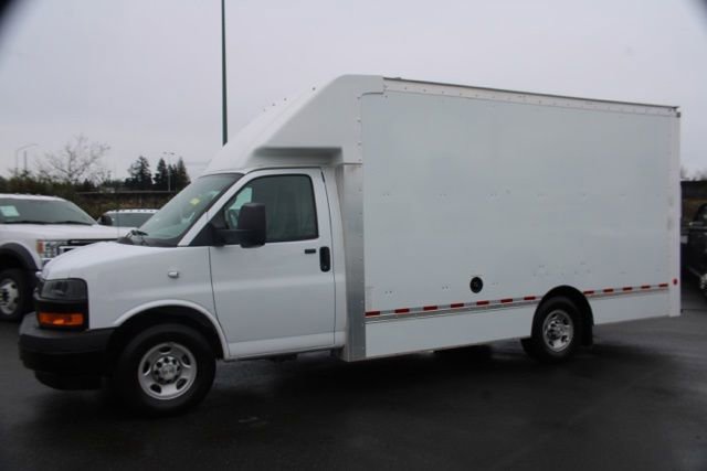 Used 2023 Chevrolet Express 3500 w/ Power Convenience Package image 4