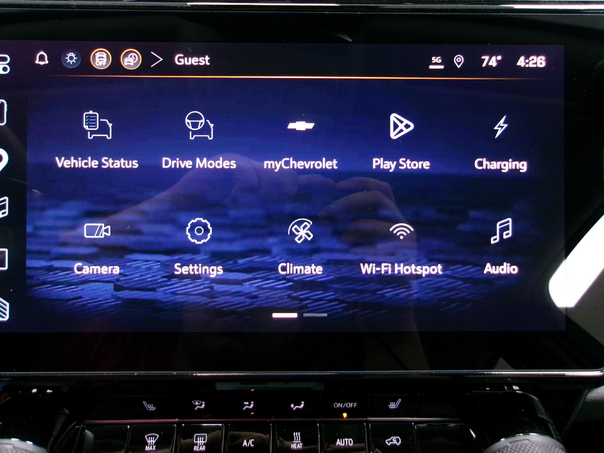 New 2027 Chevrolet Bolt LT w/ Comfort Package FWD image 4