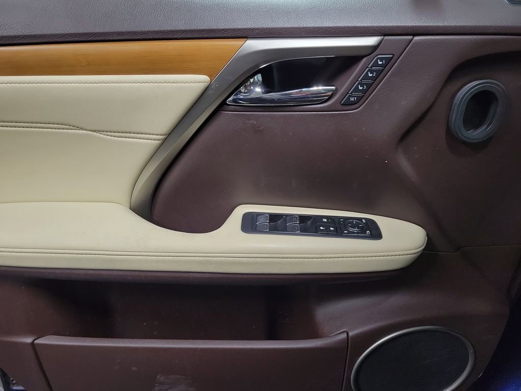Used 2019 Lexus RX 350 AWD image 25