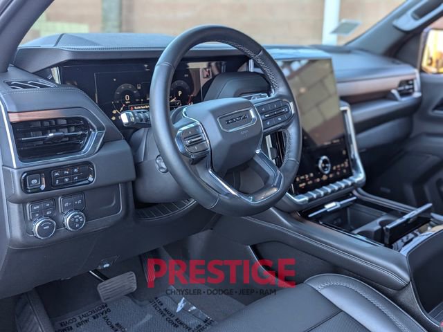 Used 2025 GMC Yukon XL Denali image 15