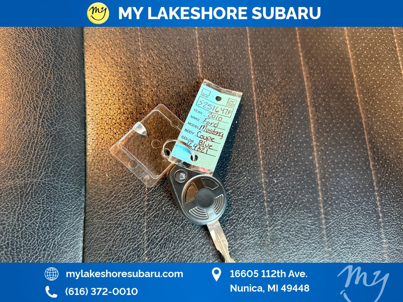 Used 2010 Ford Mustang Convertible image 23