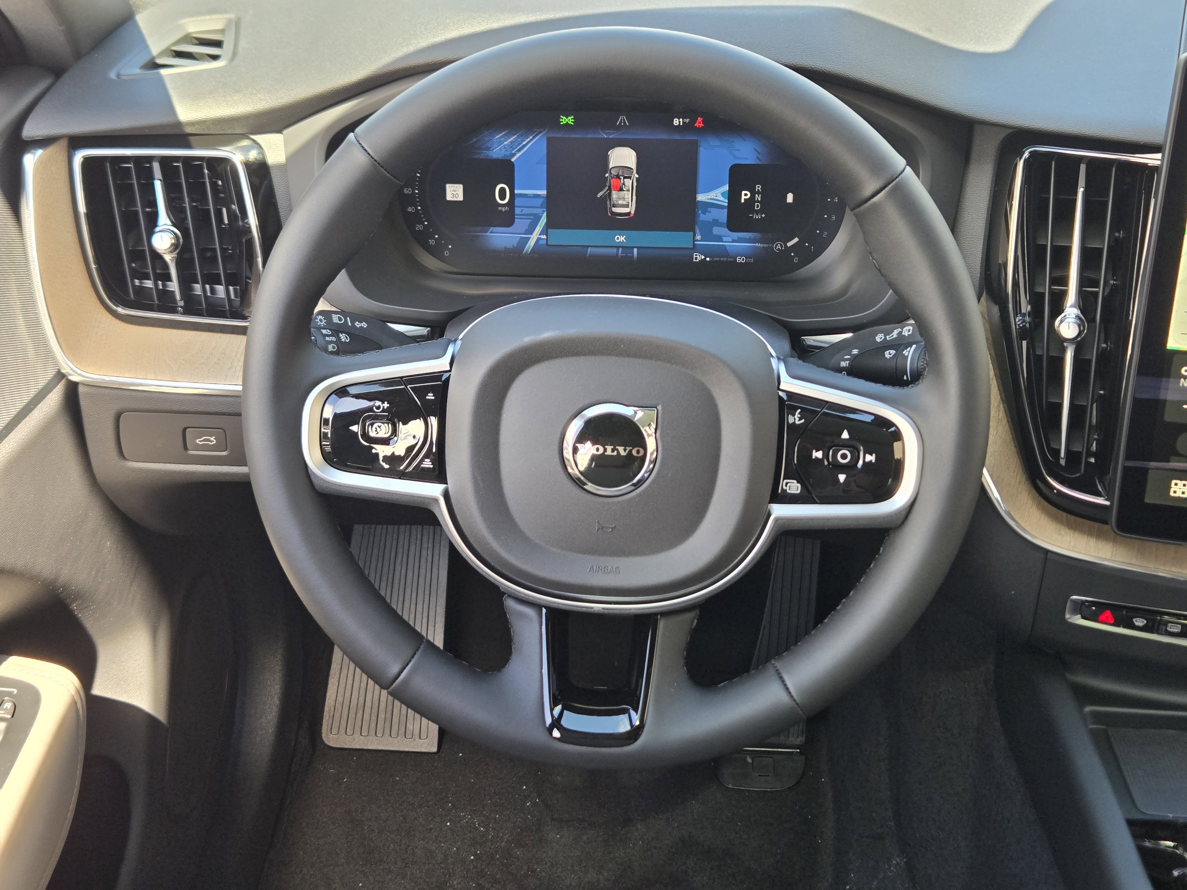 Used 2026 Volvo XC60 B5 Plus w/ Protection Package Premier AWD/4WD image 20