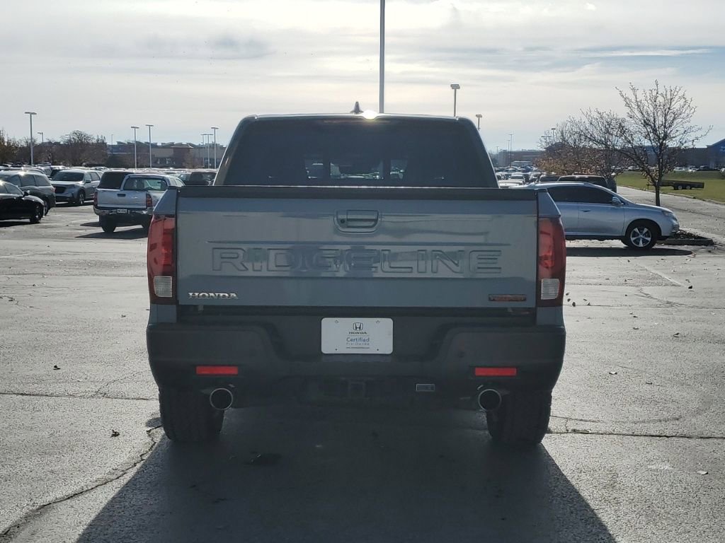 Certified 2024 Honda Ridgeline TrailSport image 3