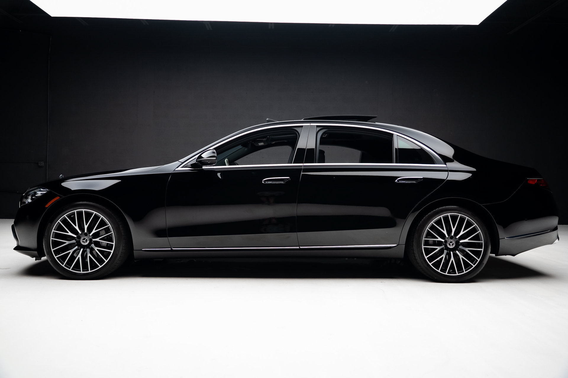 Used 2023 Mercedes-Benz S 580 4MATIC Sedan image 17