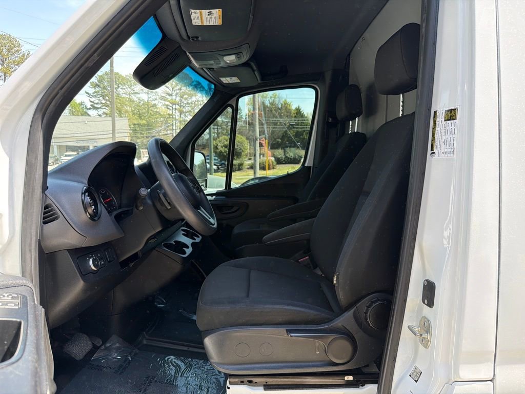 Used 2023 Mercedes-Benz Sprinter 144 Cargo w/ Acoustic Package image 26