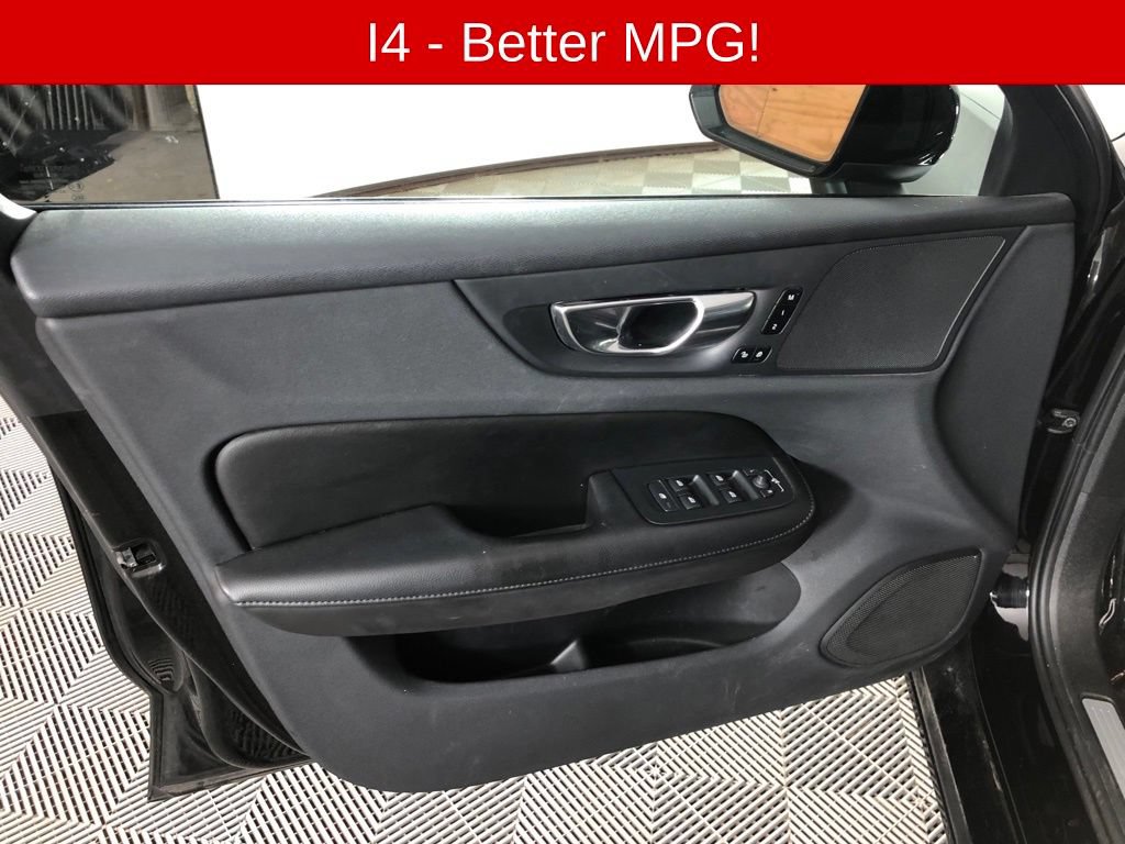 Used 2023 Volvo S60 B5 Core AWD/4WD image 9