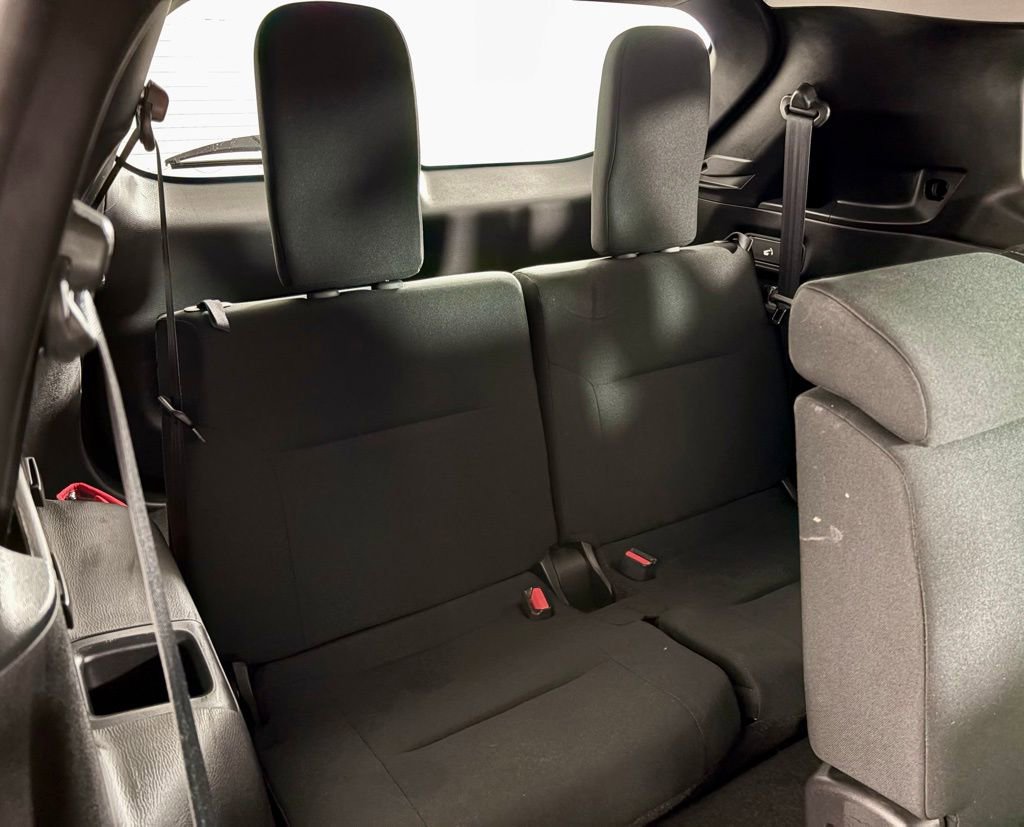 Used 2022 Mitsubishi Outlander ES image 36