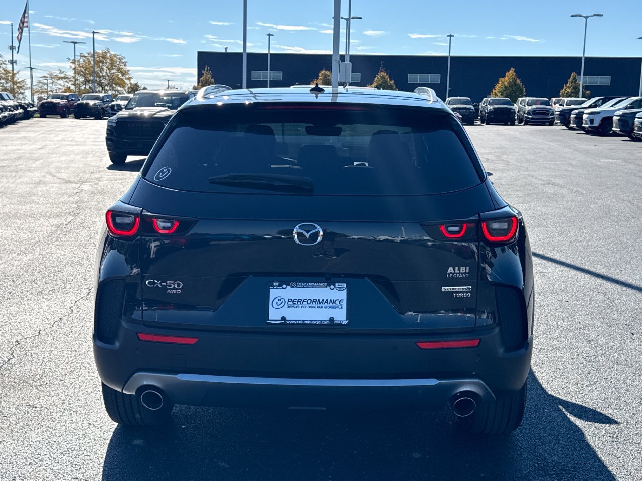 Used 2024 MAZDA CX-50 AWD 2.5 Turbo w/ Premium Pkg image 4