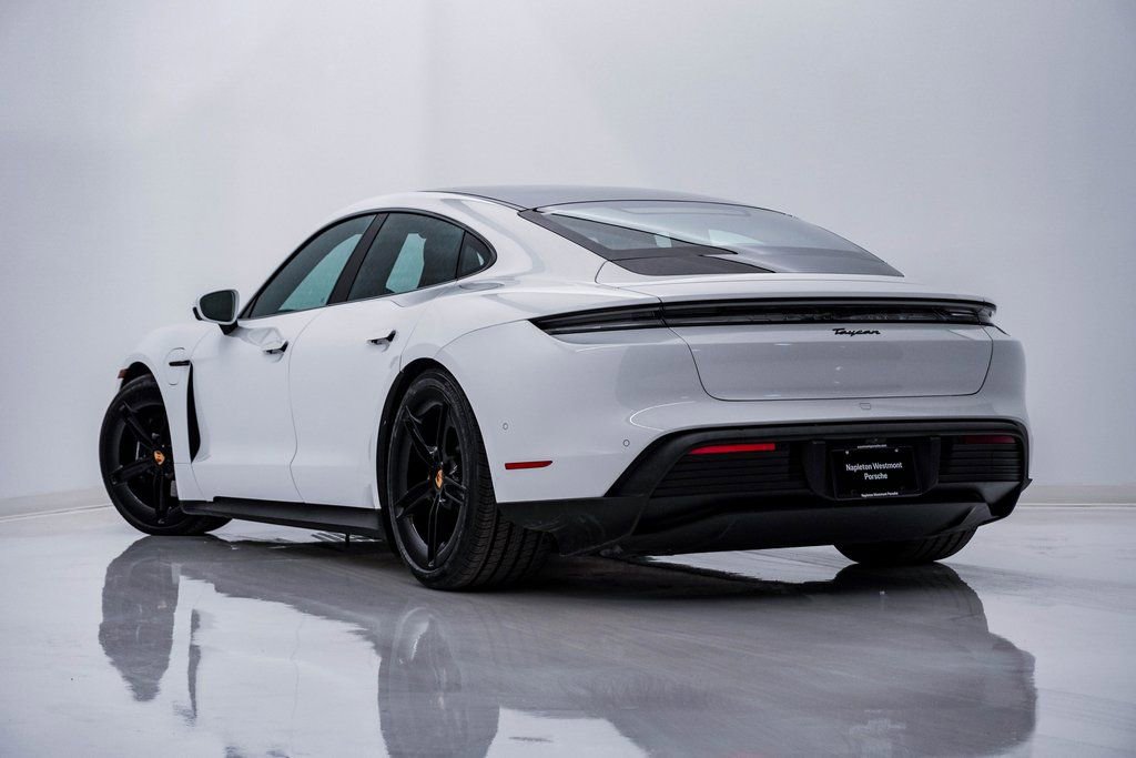 Certified 2025 Porsche Taycan image 3