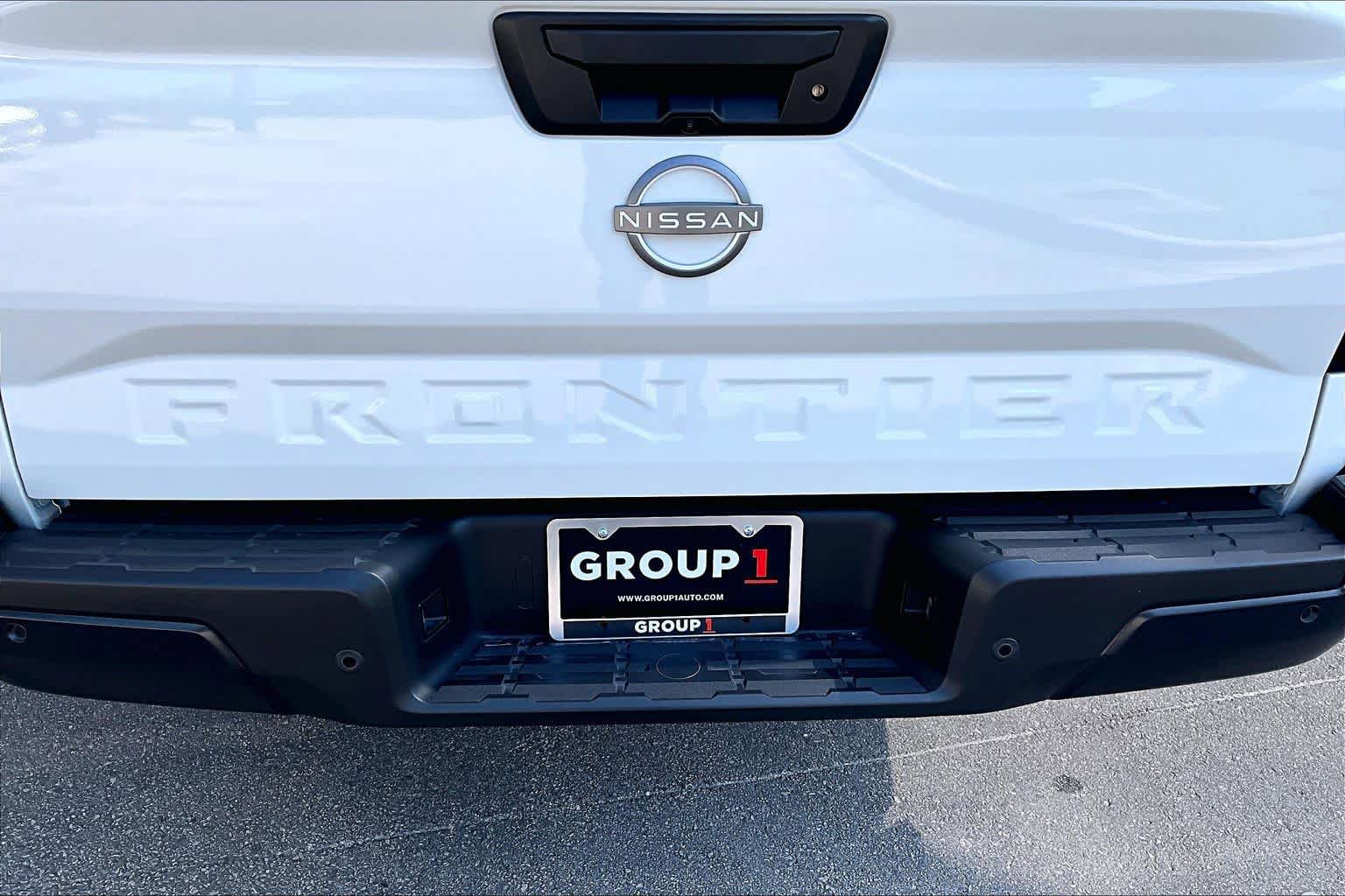 Used 2025 Nissan Frontier S RWD image 10
