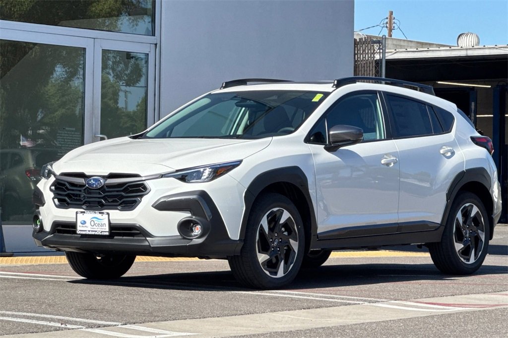 New 2025 Subaru Crosstrek 2.5i Limited w/ Crosstrek Mirror Package image 9