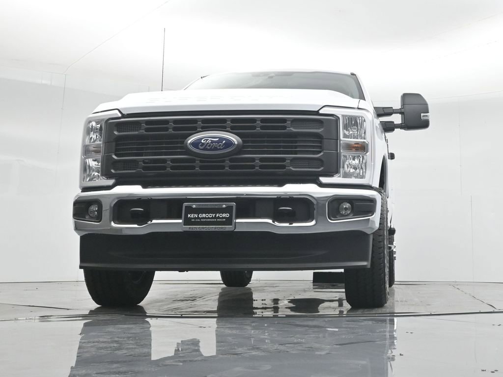 New 2026 Ford F350 XL w/ XL Driver Assist Package image 40