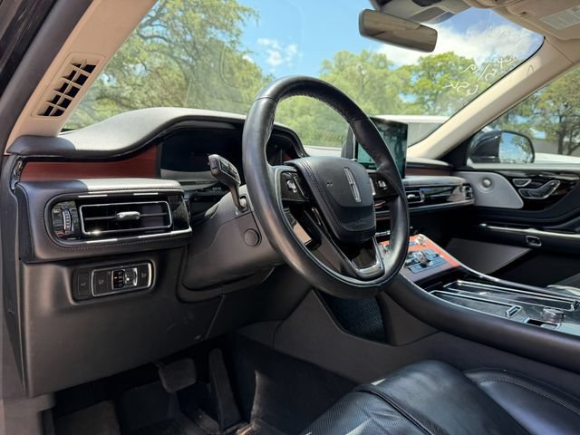 Used 2022 Lincoln Aviator Reserve w/ Equipment Group 201A AWD/4WD image 8