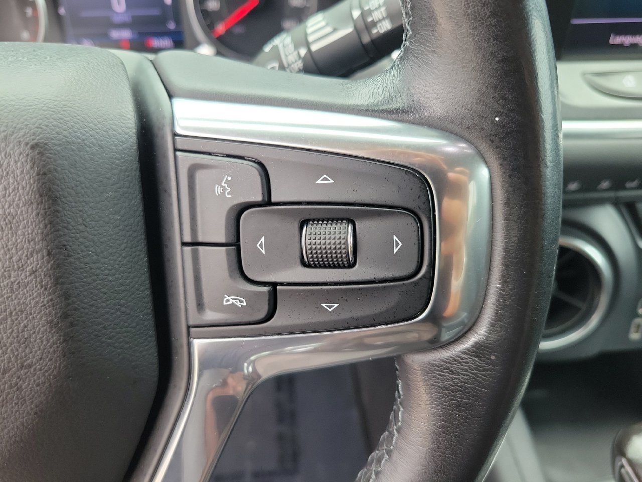 Certified 2019 Chevrolet Blazer LT AWD/4WD image 19