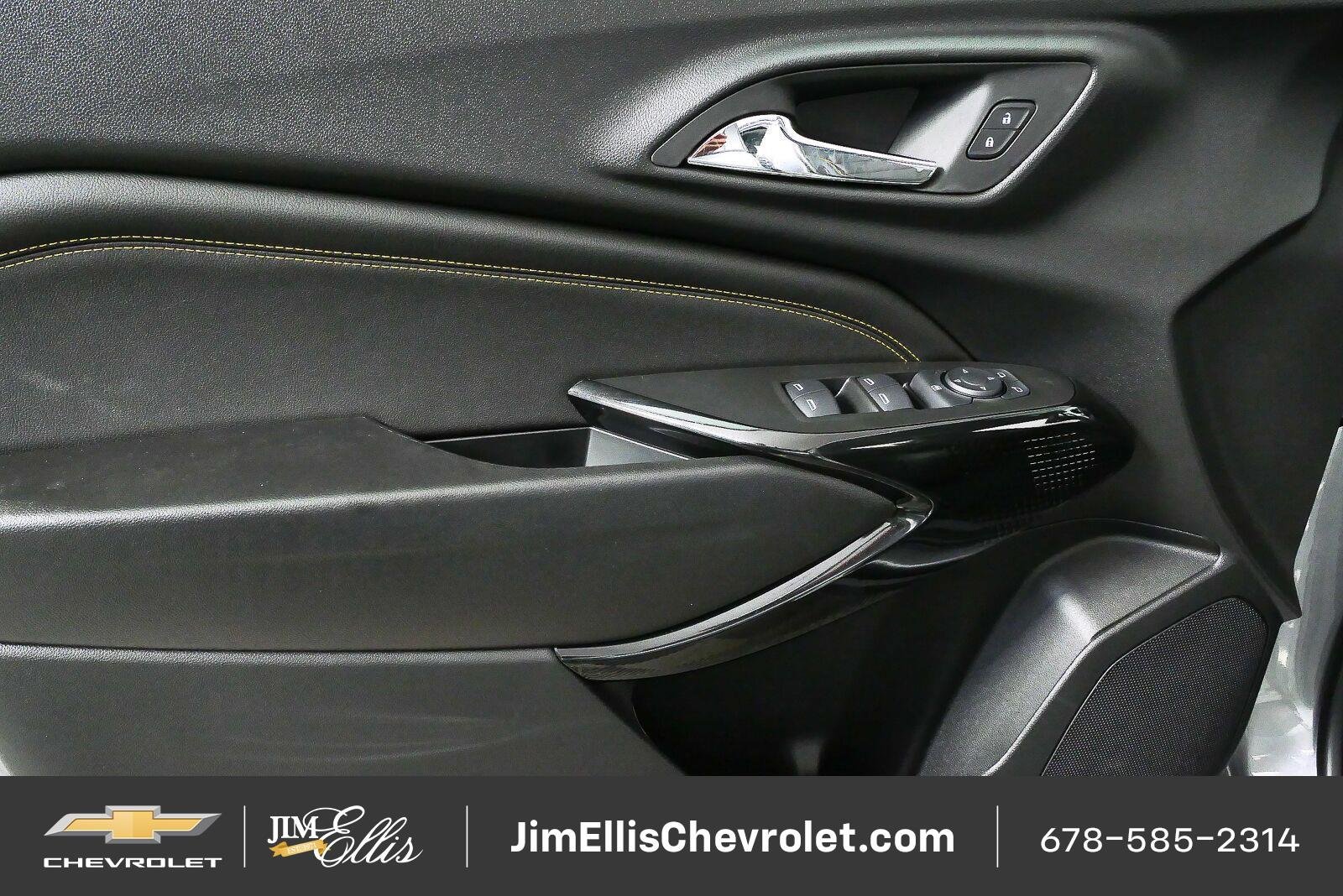 New 2026 Chevrolet Trax ACTIV w/ Sunroof Package FWD image 6