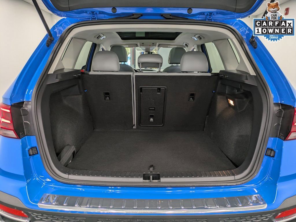 Used 2023 Volkswagen Taos SE w/ Panoramic Sunroof Package image 26