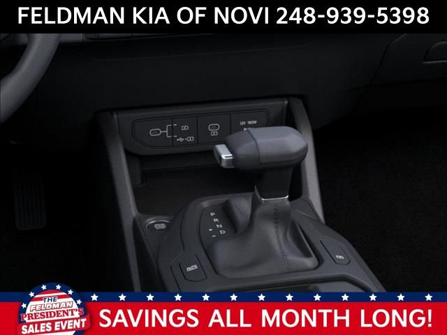New 2025 Kia K4 LX image 24