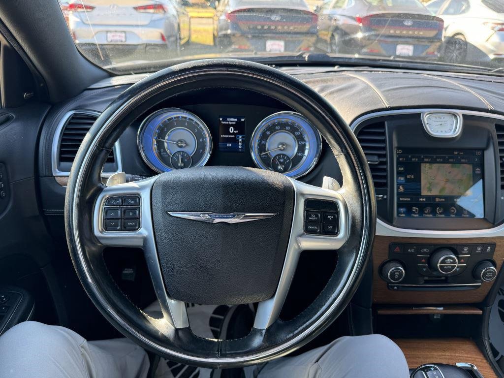Used 2013 Chrysler 300 C image 17