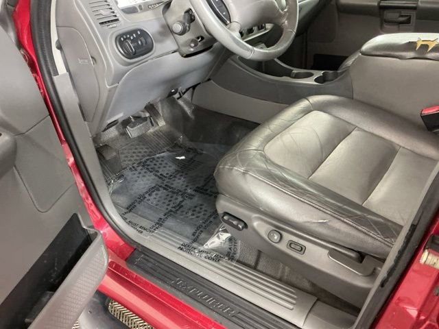 Used 2004 Ford Explorer Sport Trac XLS AWD/4WD image 14