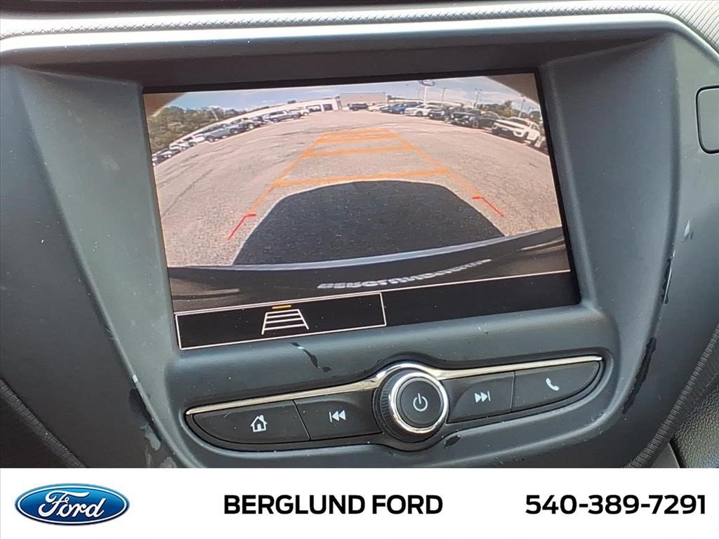 Used 2022 Chevrolet TrailBlazer LT FWD image 24