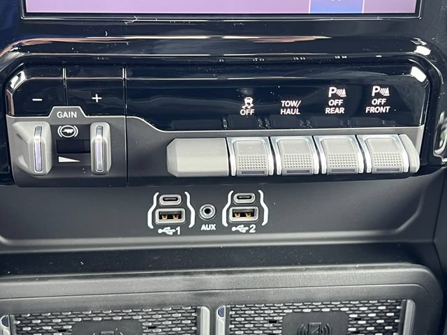 New 2026 RAM 2500 Big Horn AWD/4WD image 26