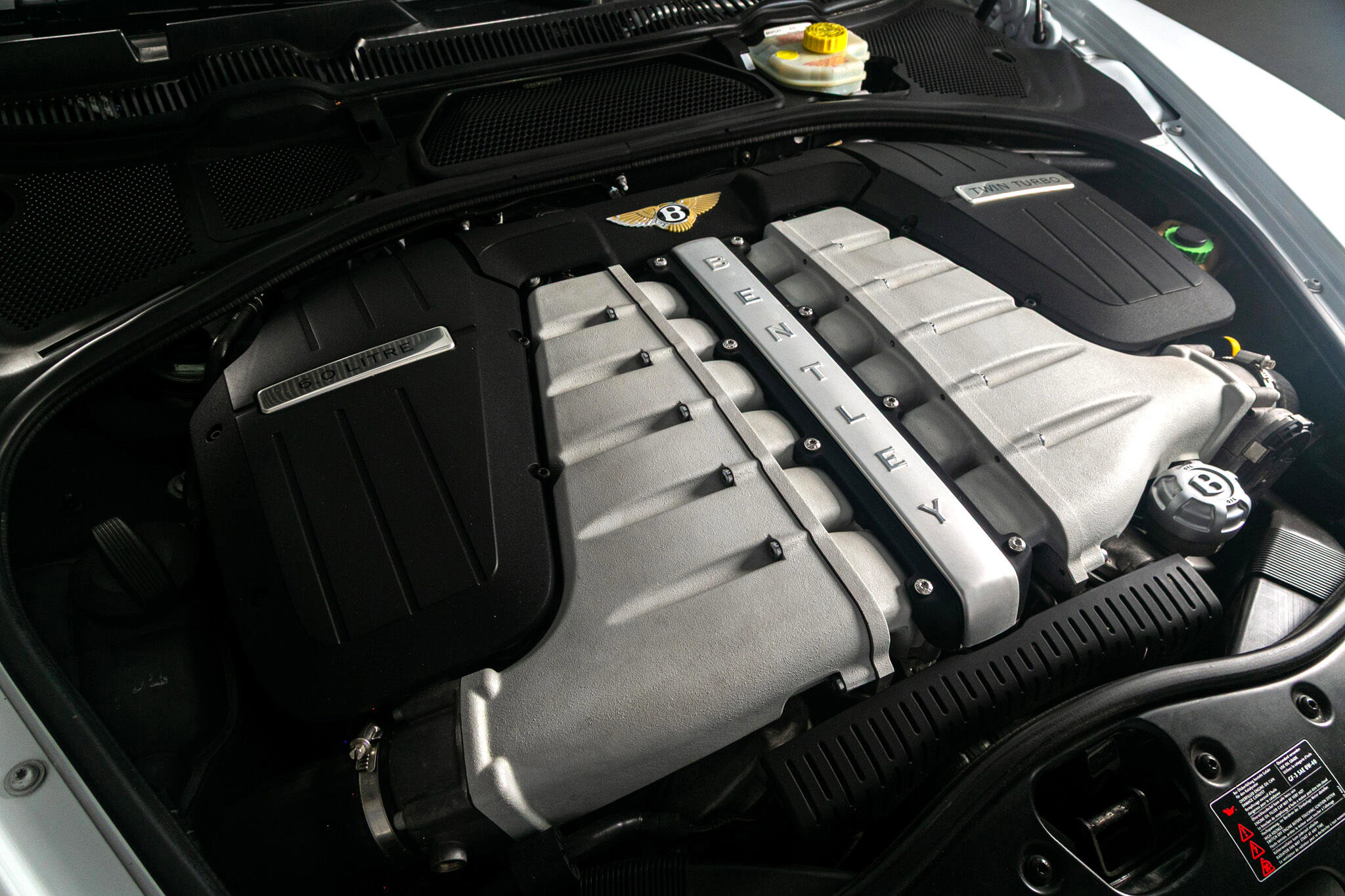 Used 2010 Bentley Continental GT image 41