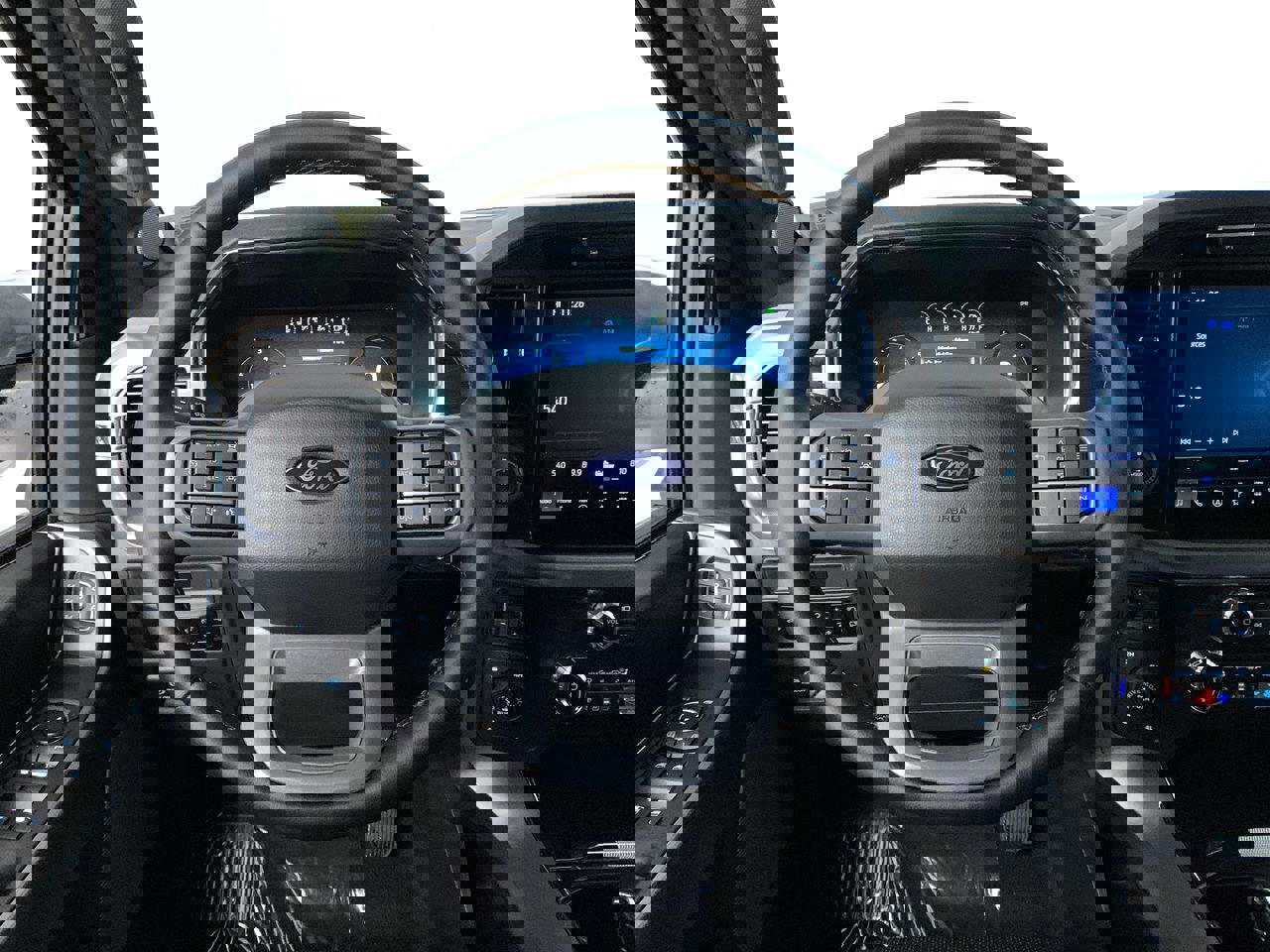 New 2025 Ford F150 Lariat w/ Equipment Group 501A Mid image 23