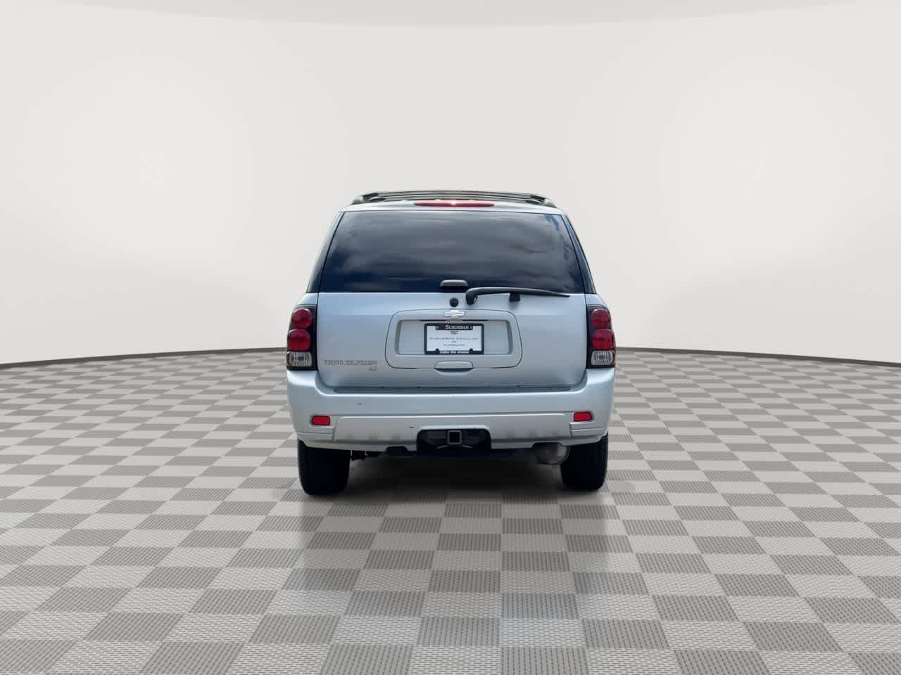 Used 2008 Chevrolet TrailBlazer LT w/ Sun And Sound Package RWD image 7