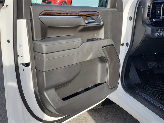 New 2026 GMC Sierra 1500 Elevation image 12