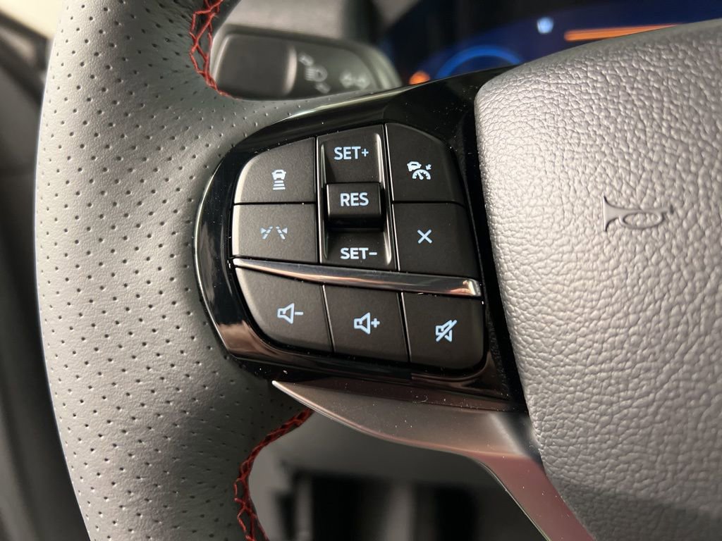 New 2026 Ford Explorer ST-Line w/ ST-Line Street Pack image 18