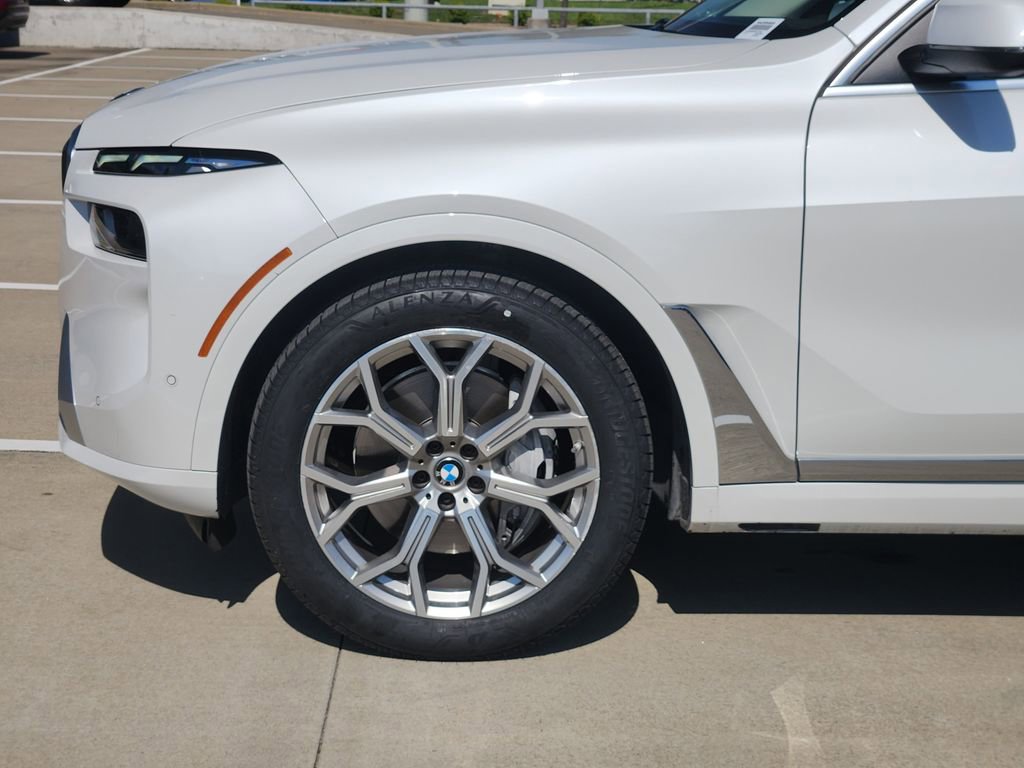 Used 2023 BMW X7 xDrive40i w/ Premium Package AWD/4WD image 8