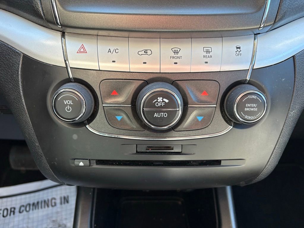 Used 2018 Dodge Journey GT image 19