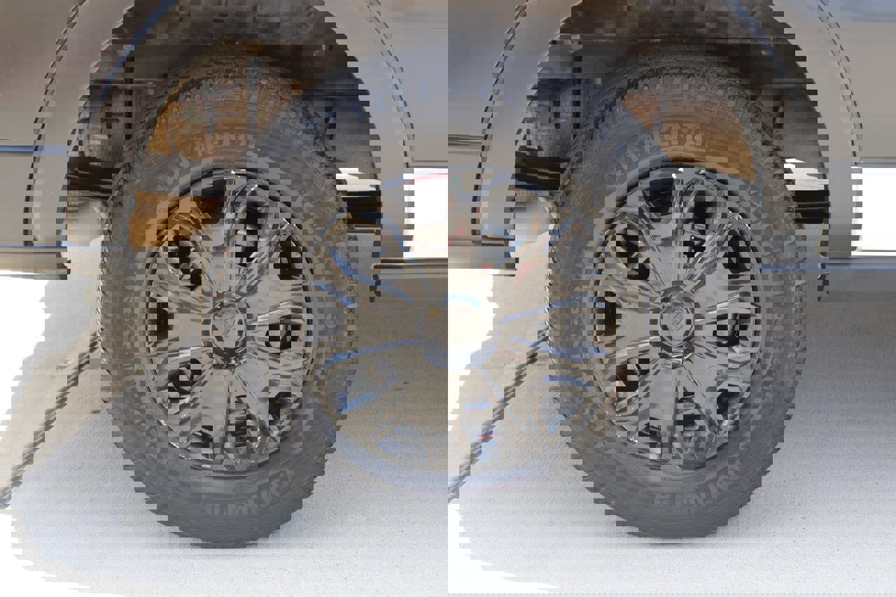 Used 2016 Ford Transit 350 XLT image 6