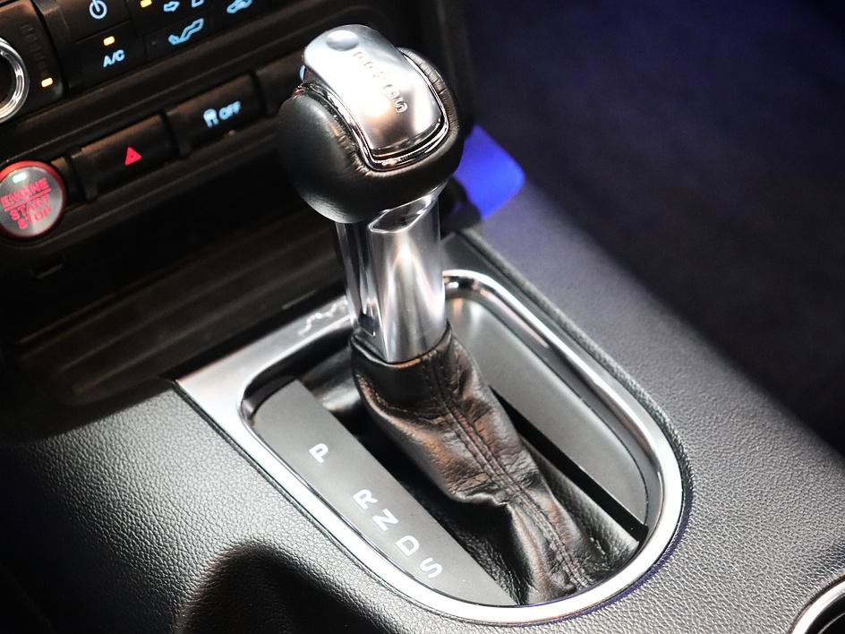 Used 2018 Ford Mustang Coupe w/ Wheel & Stripe Package image 26