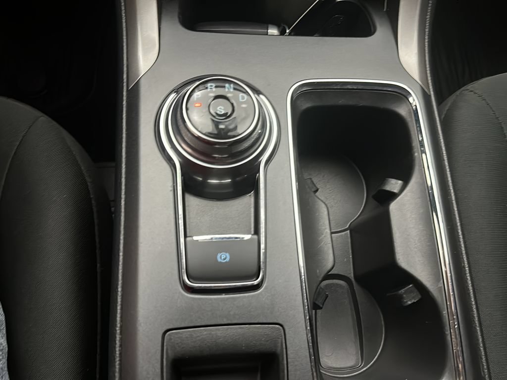 Used 2020 Ford Fusion SE AWD/4WD image 29