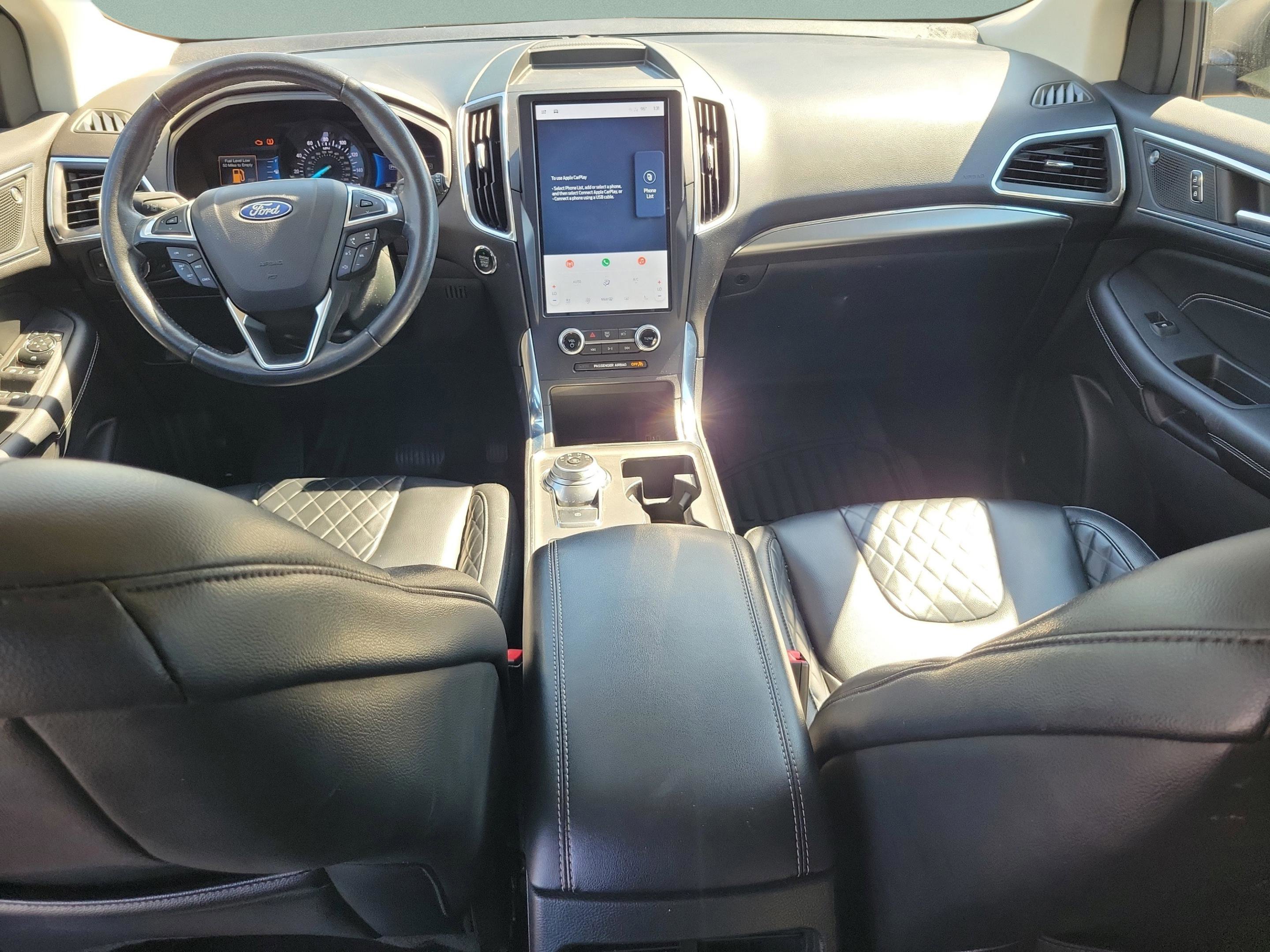 Used 2023 Ford Edge Titanium image 11