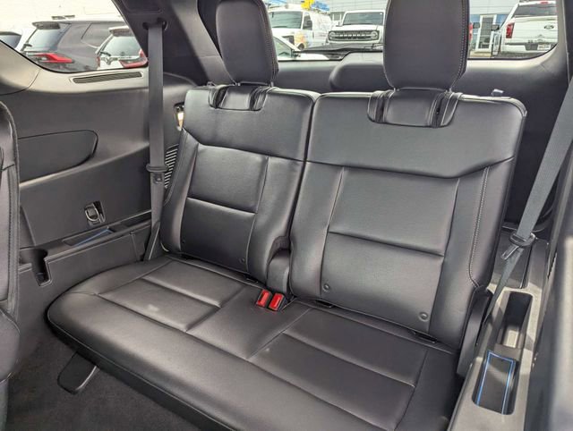 Used 2020 Ford Explorer Limited RWD image 13