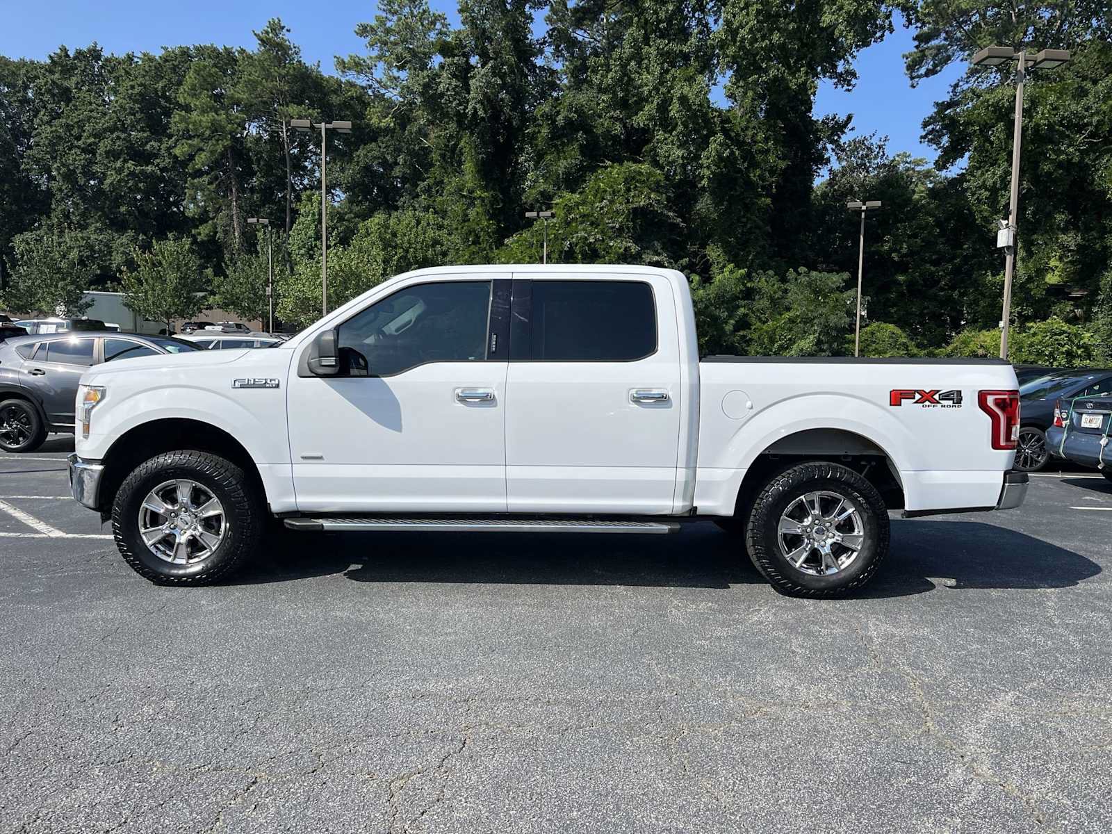 Used 2016 Ford F150 XLT w/ Equipment Group 302A Luxury AWD/4WD image 2