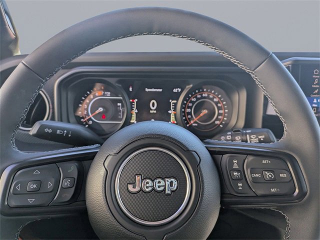 Used 2025 Jeep Wrangler Unlimited Rubicon image 29